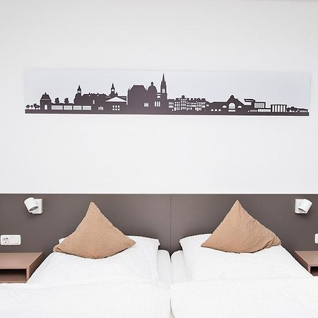 Hotel Stadtnah Aachen Bagian luar foto