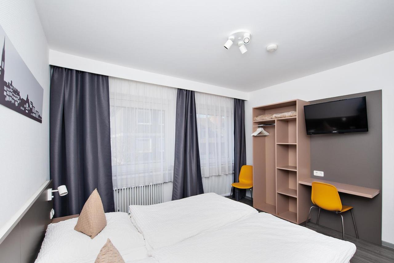 Hotel Stadtnah Aachen Bagian luar foto
