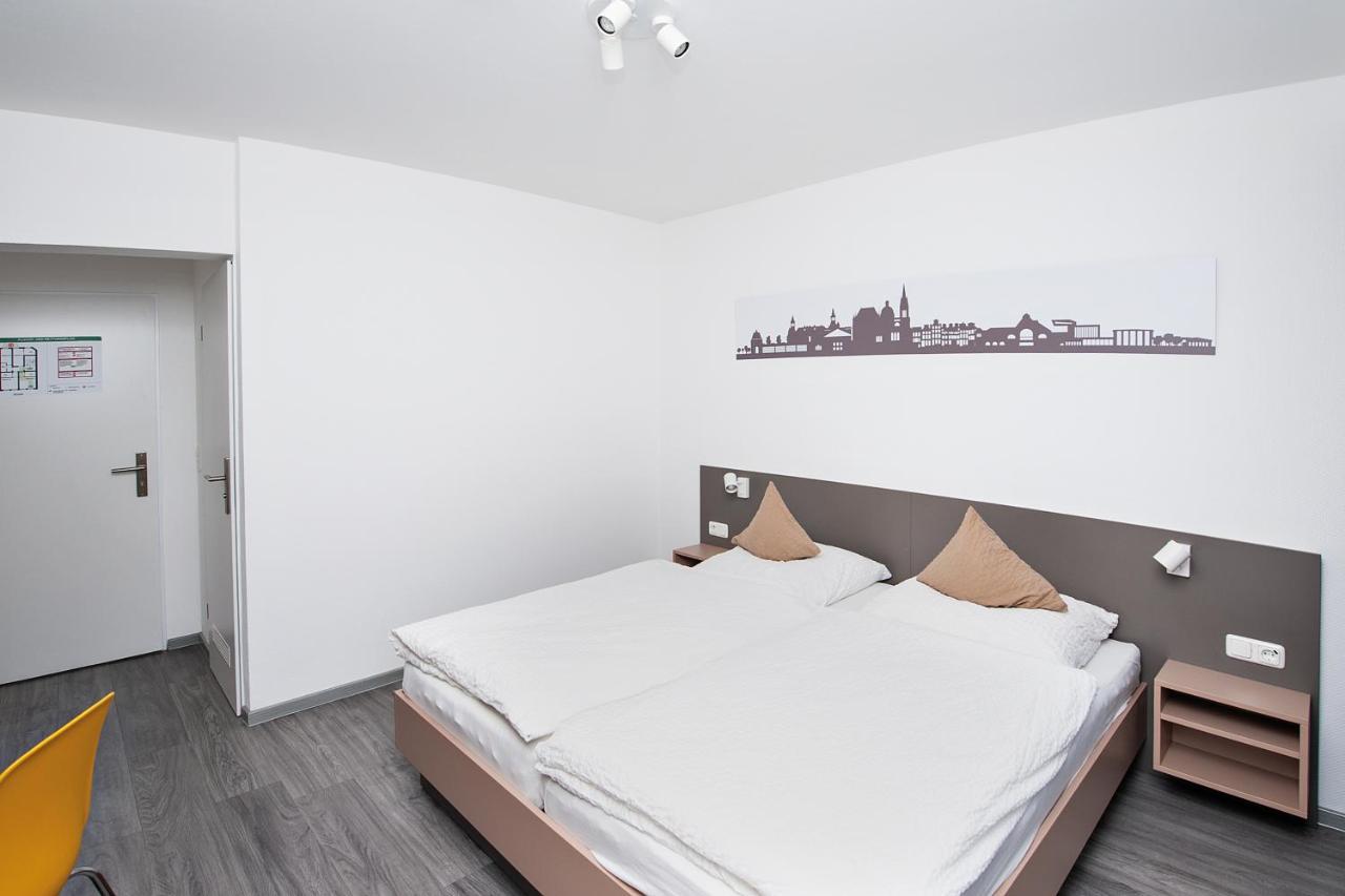 Hotel Stadtnah Aachen Bagian luar foto